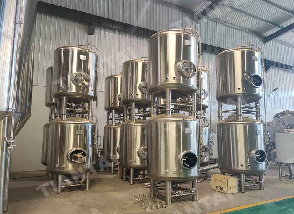 <b>Fermentation Solutions Utilized In Industrial Brewing</b>